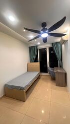 The Esparis (D18), Condominium #626991171